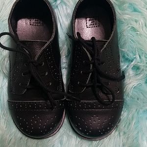 Toddler black dress shoes